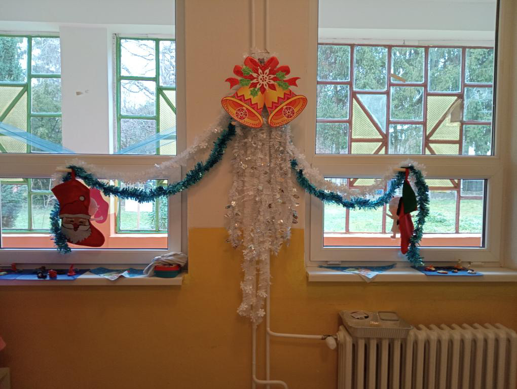 E5145938-1305-40DC-B3DE-4829827A7F7D