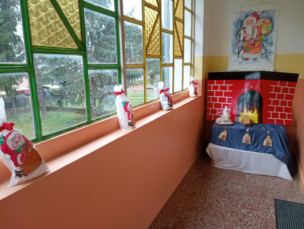 4D874BFB-7FA0-4B4F-8830-681F79511555